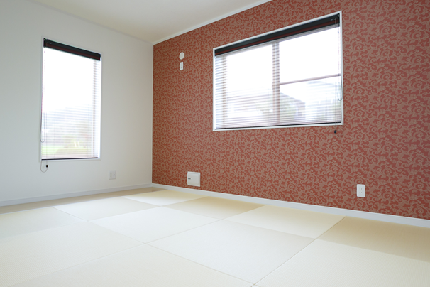 和紙製の白い畳の和室